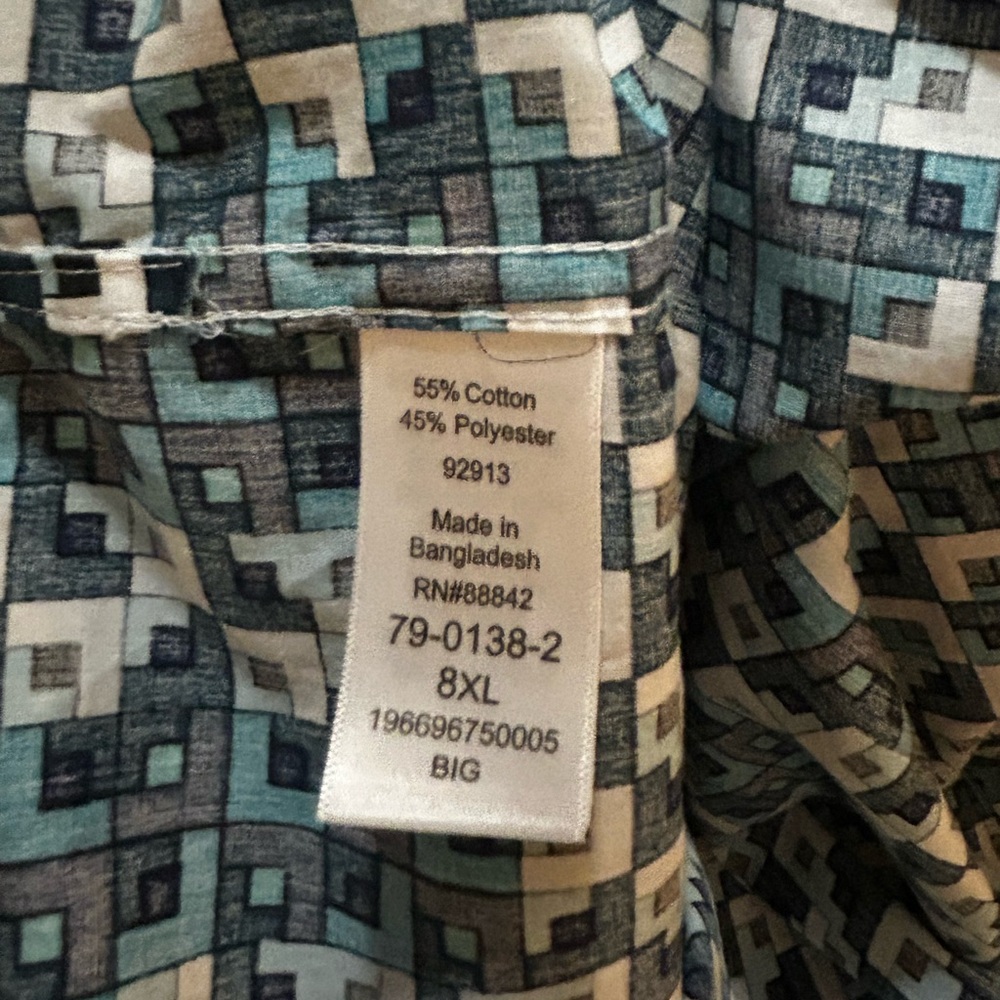 King Size Patterned Teal And White Button Down Sh… - image 5